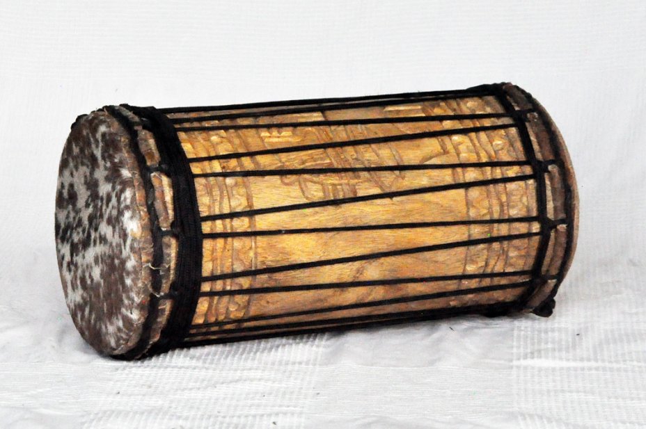 Melina traditionnelle Aufbau Kenkeni Dundun - Dundun Basstrommel aus Guinea