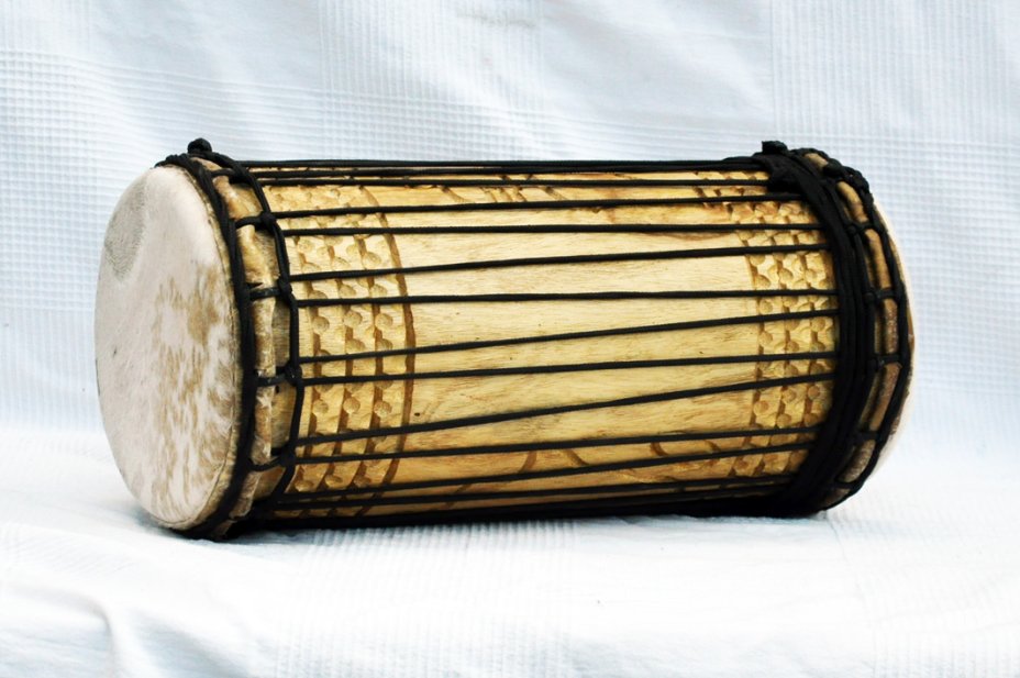 Melina traditionnelle Aufbau Kenkeni Dundun - Dundun Basstrommel aus Guinea