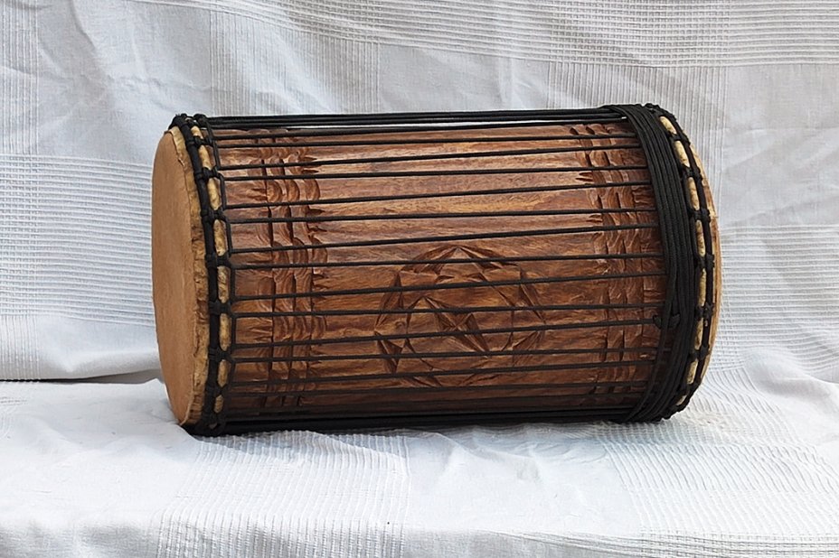 Rozenholz 4 Eisen Kenkeni Dundun - Dundun Basstrommel aus Guinea