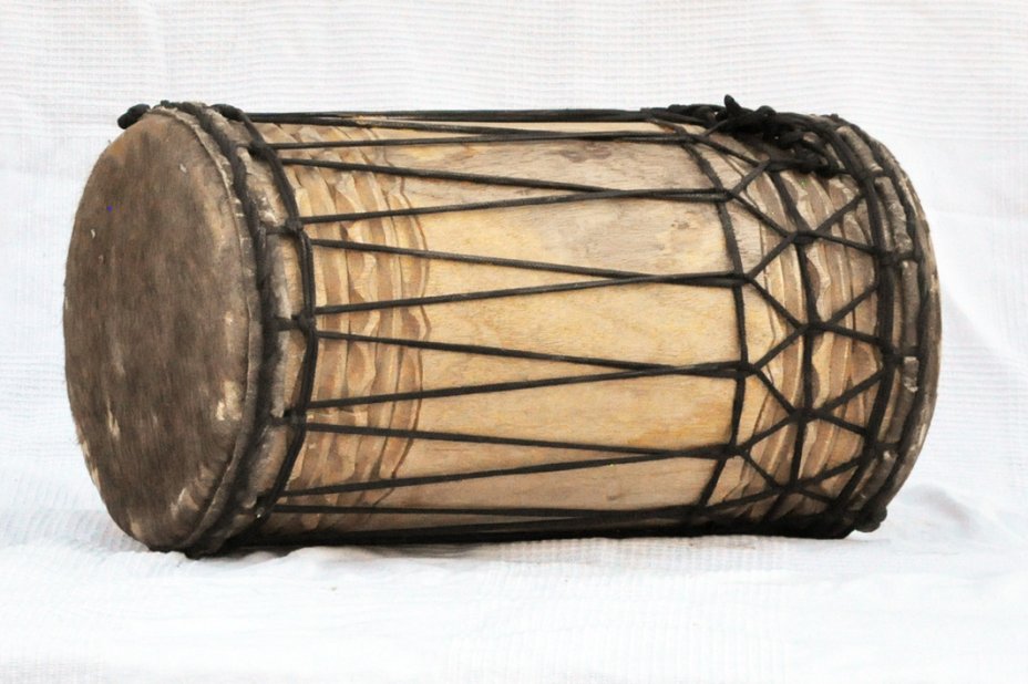 Melina traditionnelle Aufbau Kenkeni Dundun - Dundun Basstrommel aus Guinea