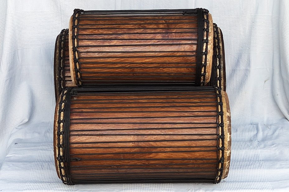 Palisander (Gueni) Dunun Basstrommelset aus Guinea