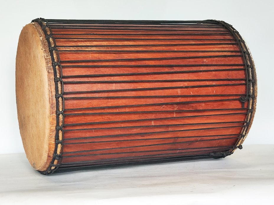 Lenke 4 Eisen Dundunba Dundun - Dundun Basstrommel aus Guinea