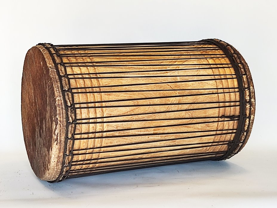 Melina traditionnelle Aufbau Dundunba Dundun - Dundun Basstrommel aus Guinea