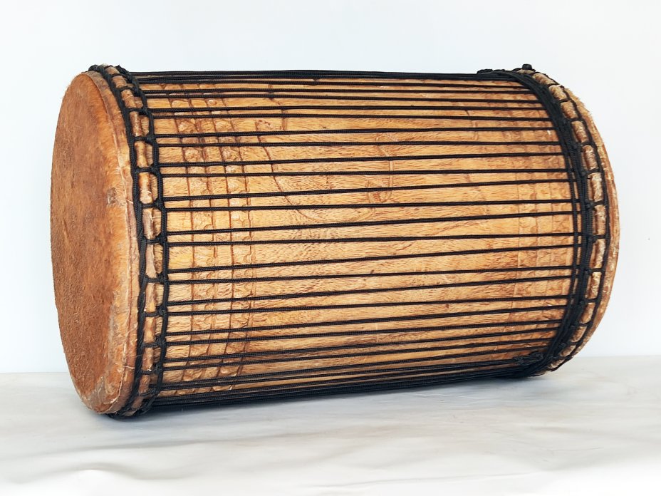 Melina traditionnelle Aufbau Dundunba Dundun - Dundun Basstrommel aus Guinea