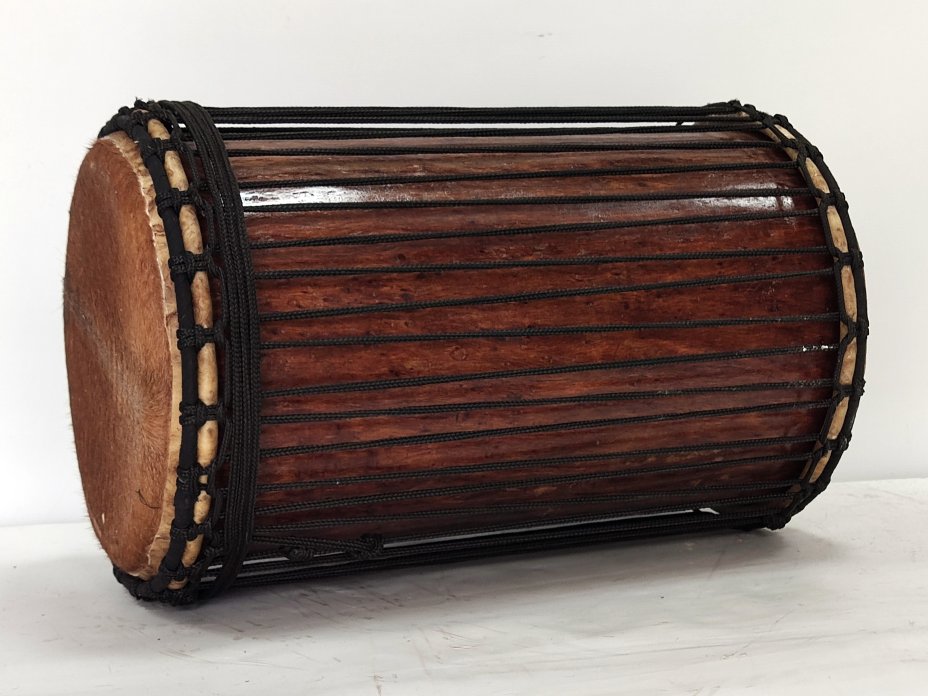 Dunun Basstrommeln - Kenkeni Dundun aus Guinea 4 Reifen Aufbau