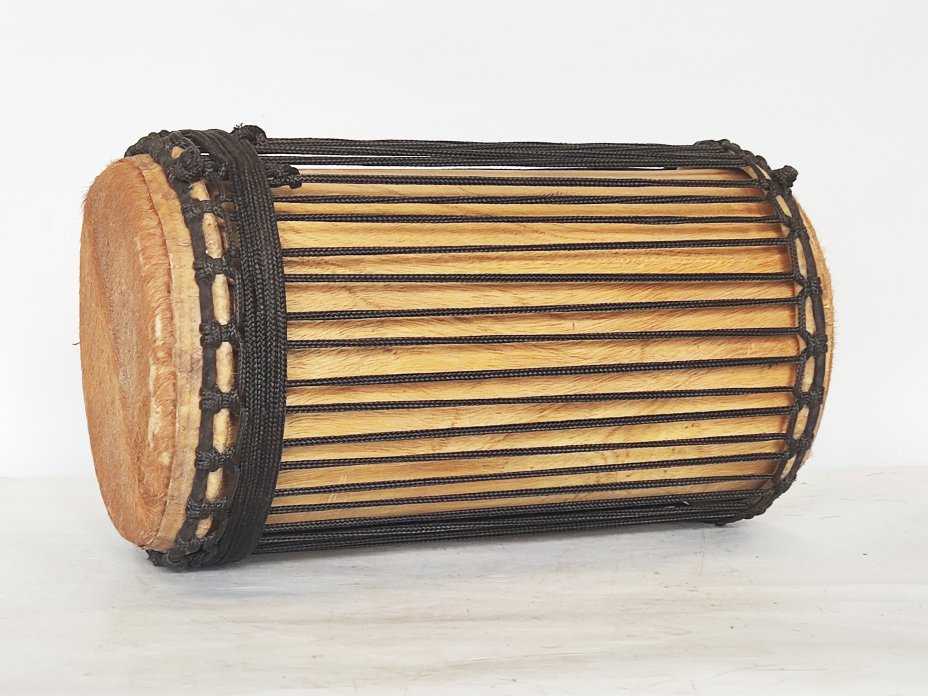 Dunun Basstrommeln - Kenkeni Dundun aus Guinea 4 Reifen Aufbau