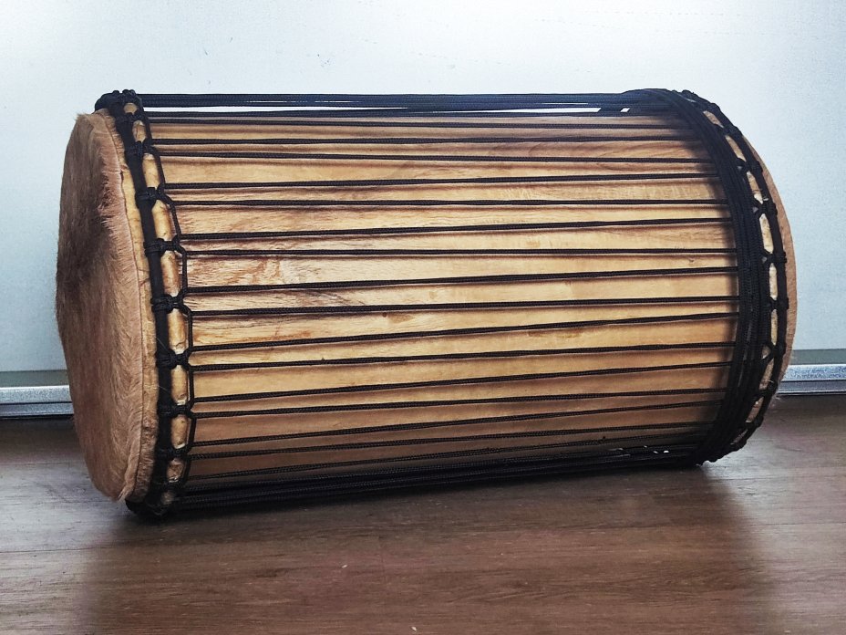 Dunun Basstrommeln - Sangban Dundun aus Guinea 4 Reifen Aufbau