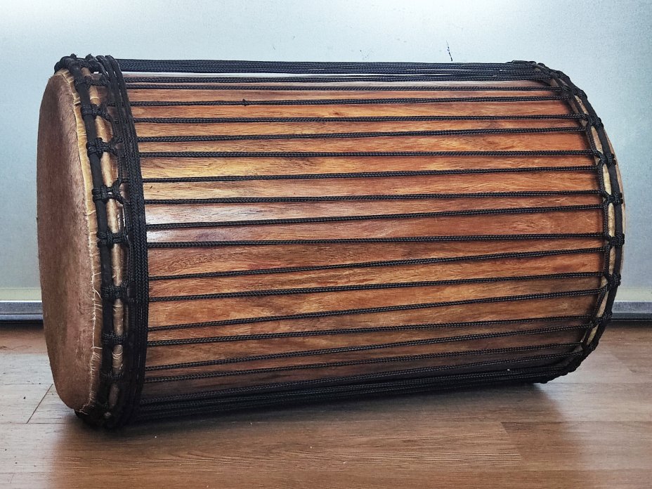 Dunun Basstrommeln - Sangban Dundun aus Guinea 4 Reifen Aufbau