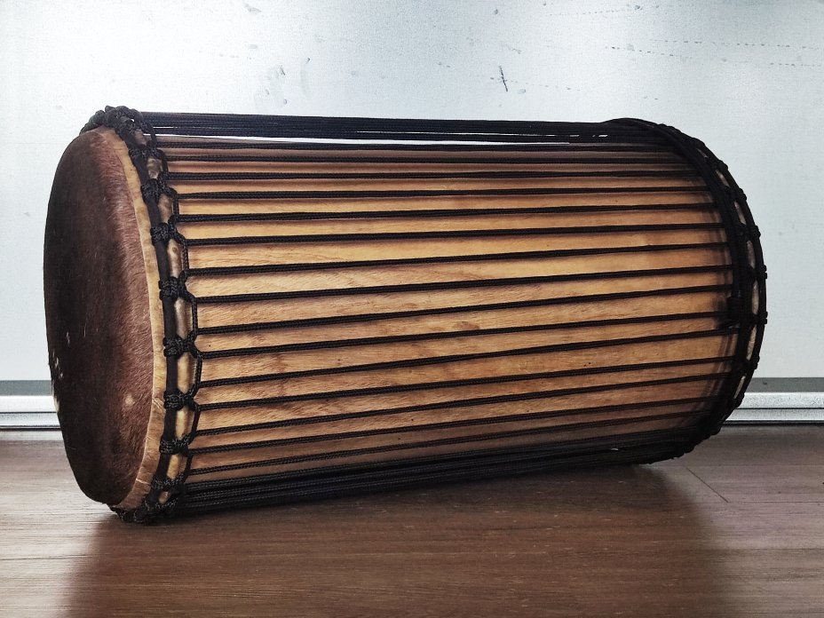 Dunun Basstrommeln - Sangban Dundun aus Guinea 4 Reifen Aufbau