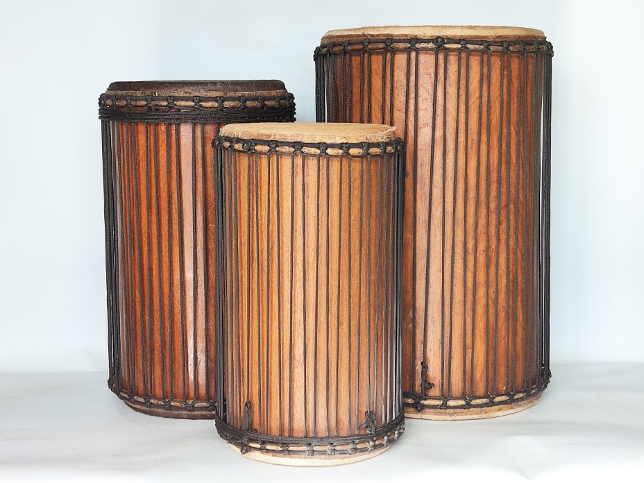 Dunun Basstrommeln Satz - Dundun Set aus Guinea
