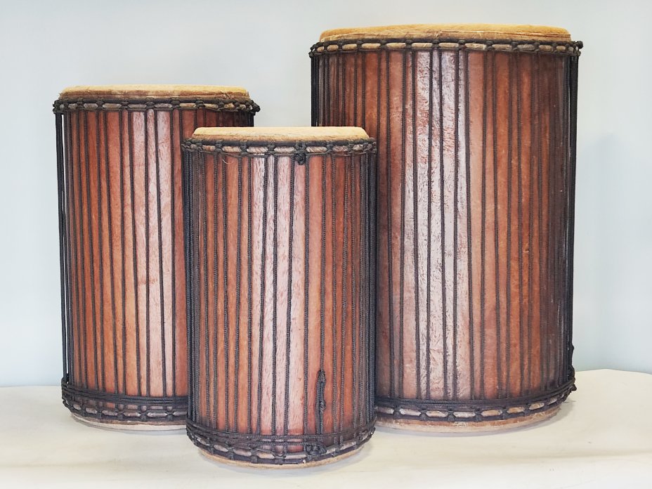 Dunun Basstrommeln Satz - Dundun Set aus Guinea