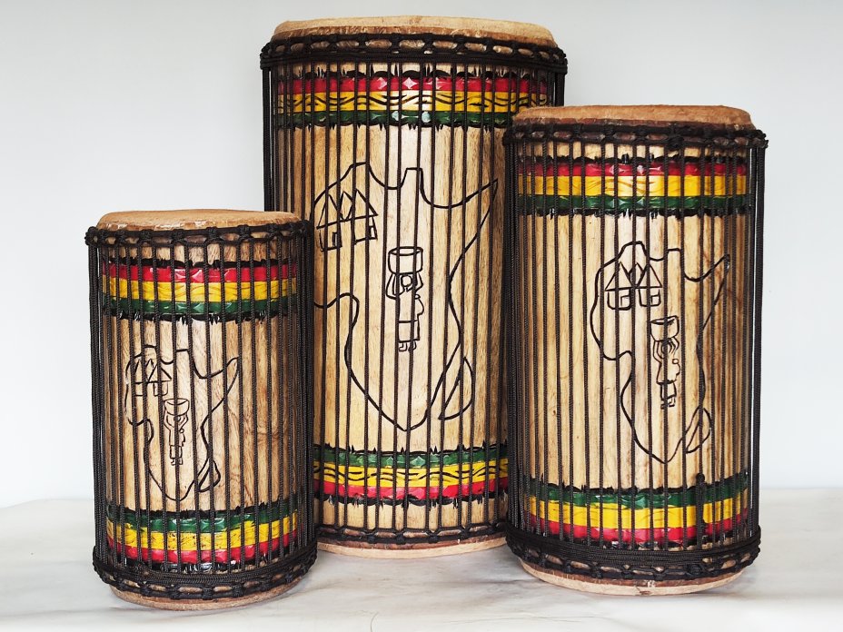 Dunun Basstrommeln Satz - Dundun Set aus Guinea