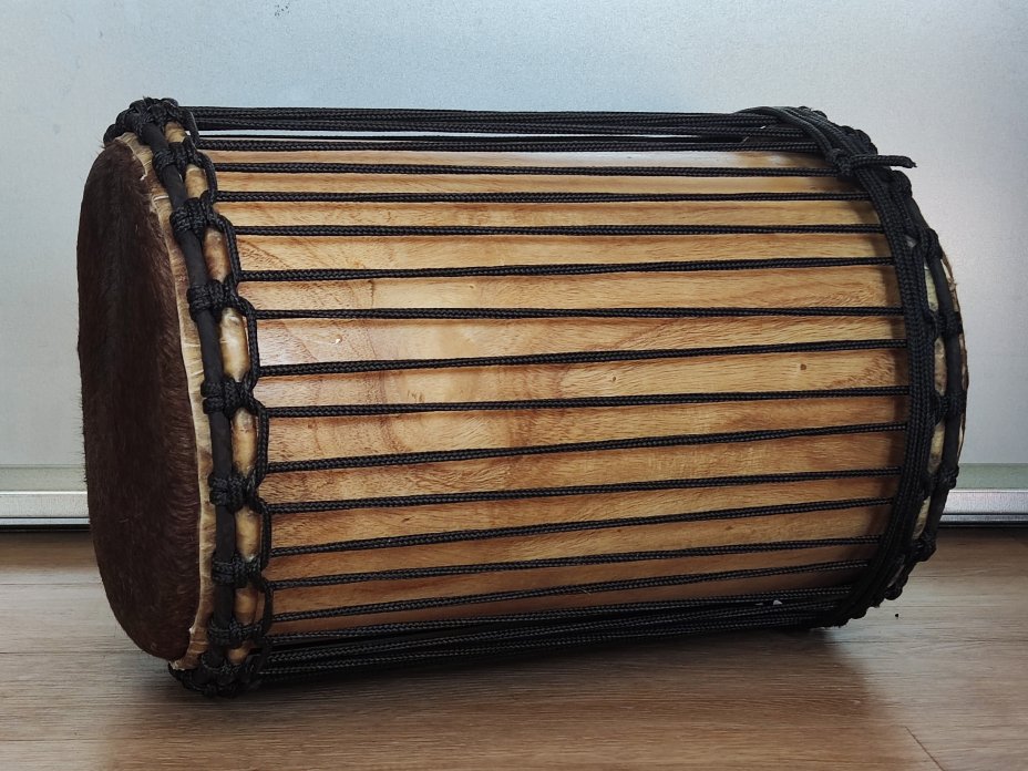 Dunun Basstrommeln - Kenkeni Dundun aus Guinea 4 Reifen Aufbau