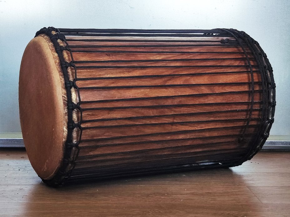 Dunun Basstrommeln - Sangban Dundun aus Guinea 4 Reifen Aufbau