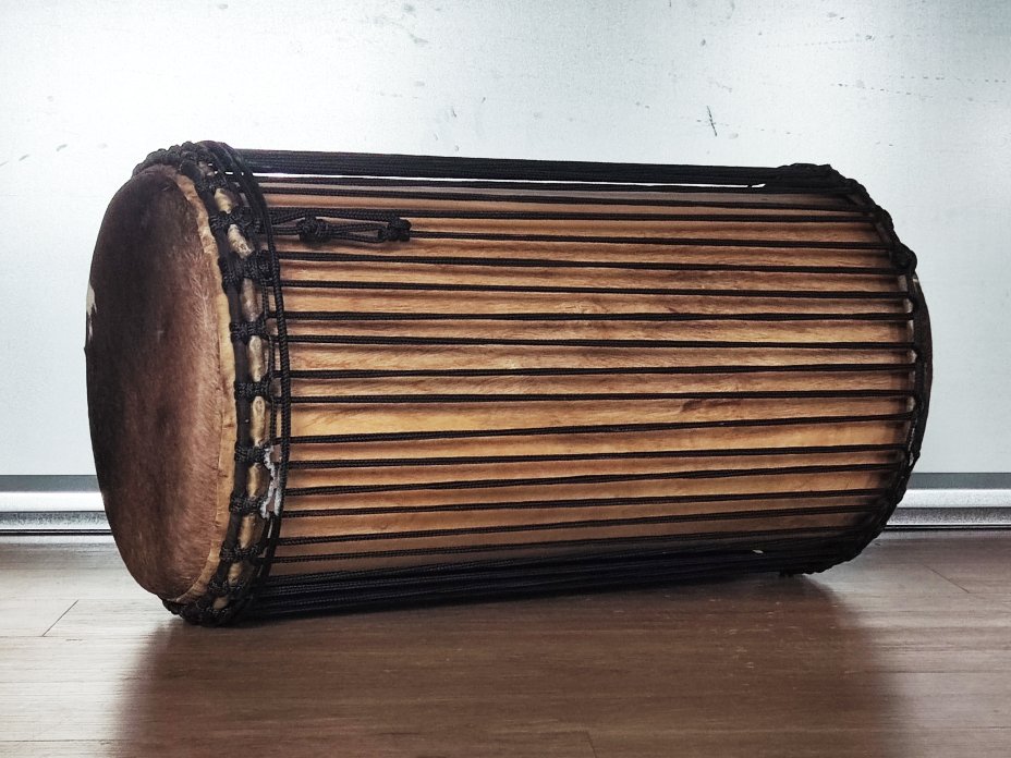 Dunun Basstrommeln - Sangban Dundun aus Guinea 4 Reifen Aufbau