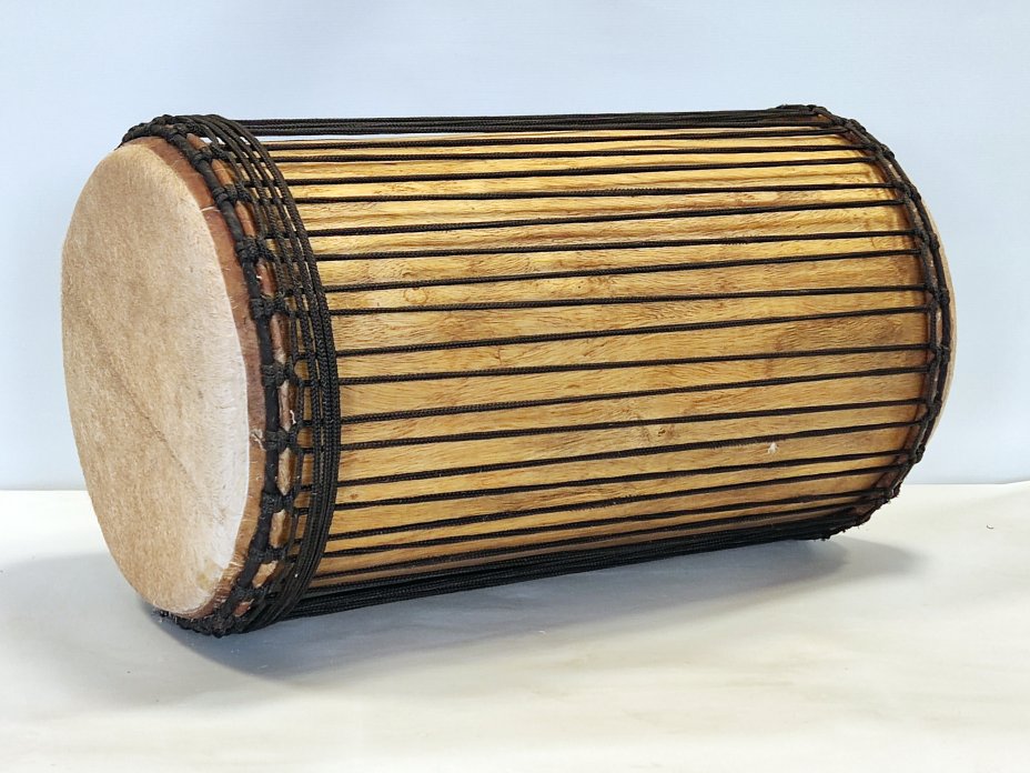 Dunun Basstrommeln - Sangban Dundun aus Guinea 4 Reifen Aufbau