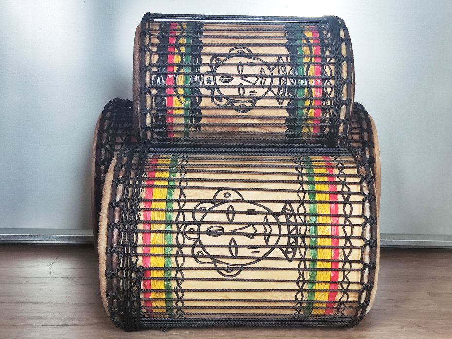 Dunun Basstrommeln Satz - Dundun Set aus Guinea