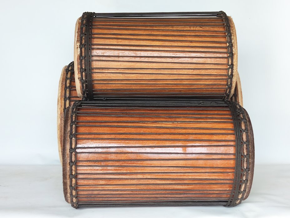 Dunun Basstrommeln Satz - Dundun Set aus Guinea