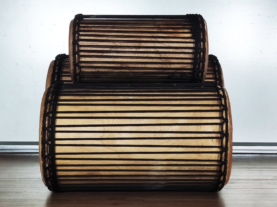 Dunun Basstrommeln Satz - Dundun Set aus Guinea