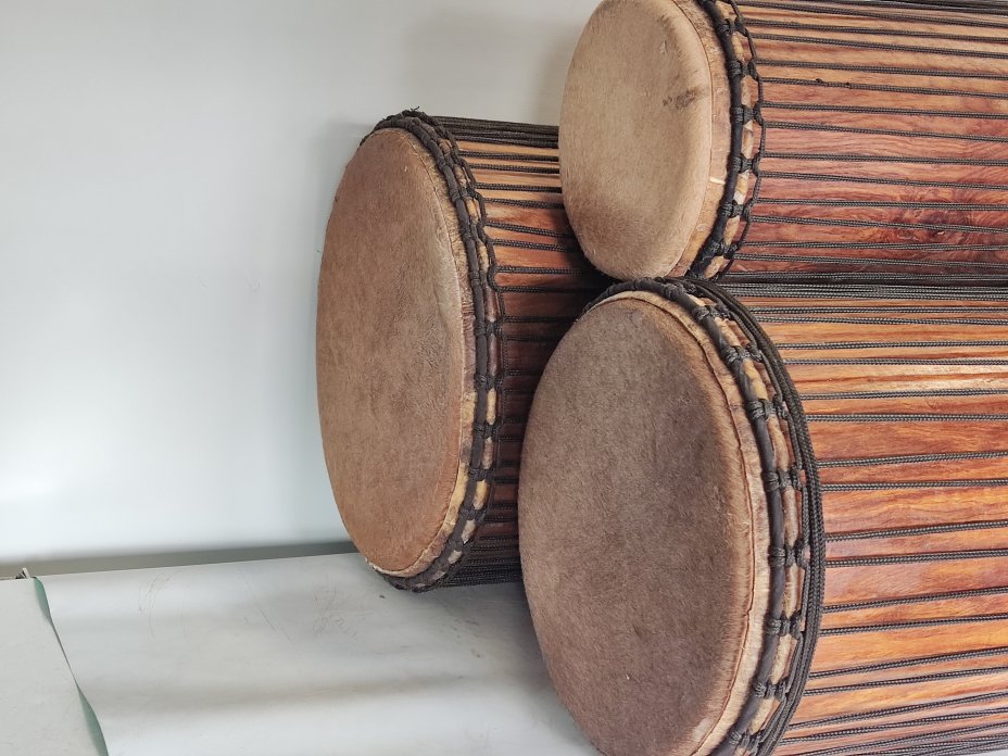 Dunun Basstrommeln Satz - Dundun Set aus Guinea 6661