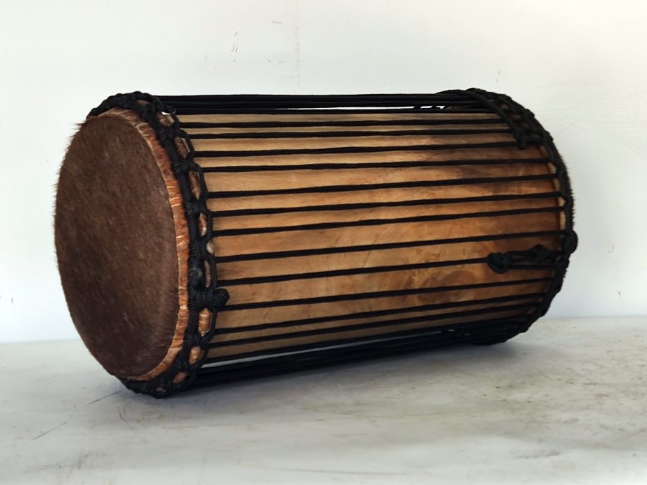 Dunun Basstrommeln - Kenkeni Dundun aus Guinea 4 Reifen Aufbau