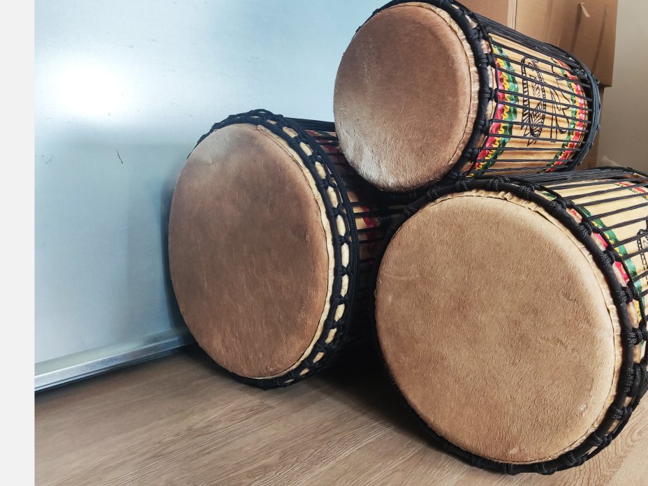Dunun Basstrommeln Satz - Dundun Set aus Guinea