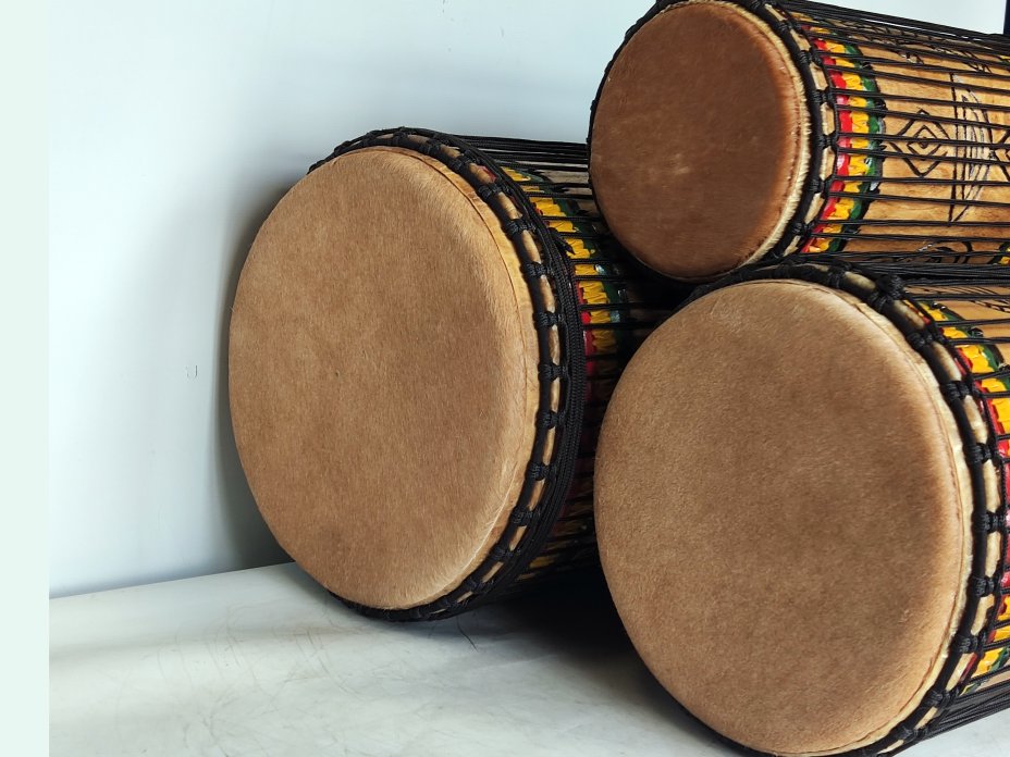 Dunun Basstrommeln Satz - Dundun Set aus Guinea